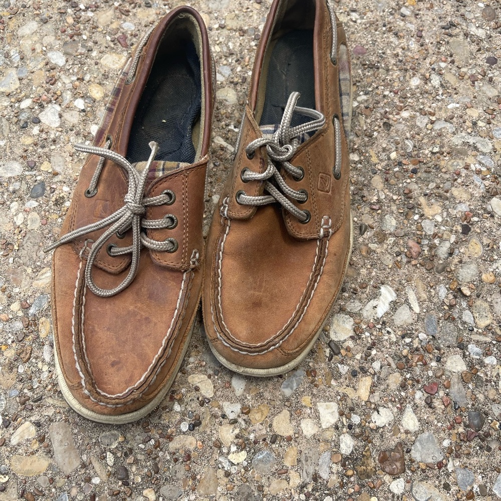 Women's Classic Brown Boat 👞